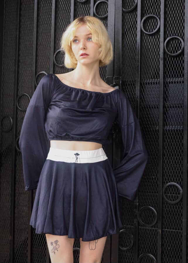 Donny's Angel Off-shoulder Contrast Top And Skirt Set