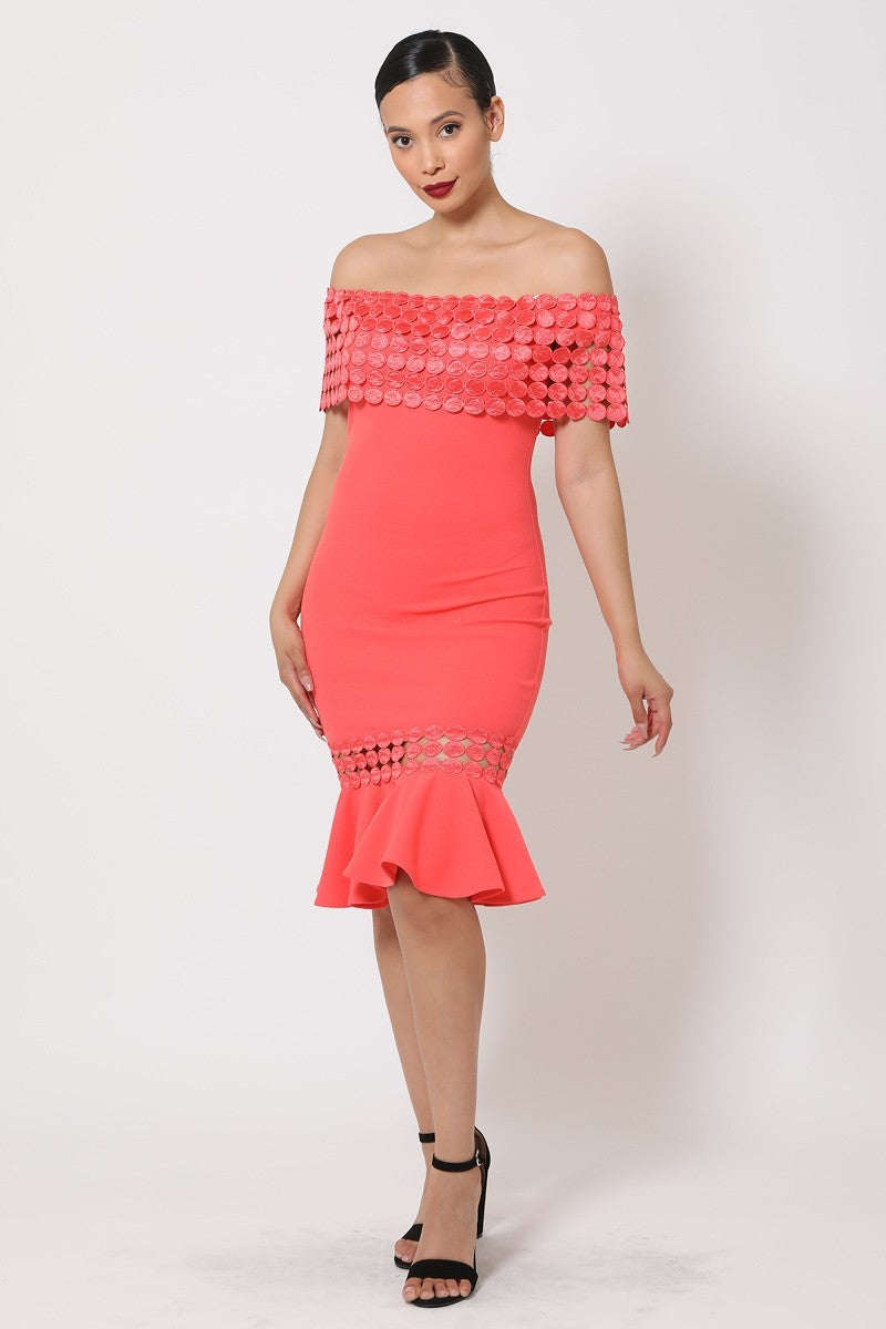 Off Shoulder Crochet Band Fashion Dress - Donny's Angel