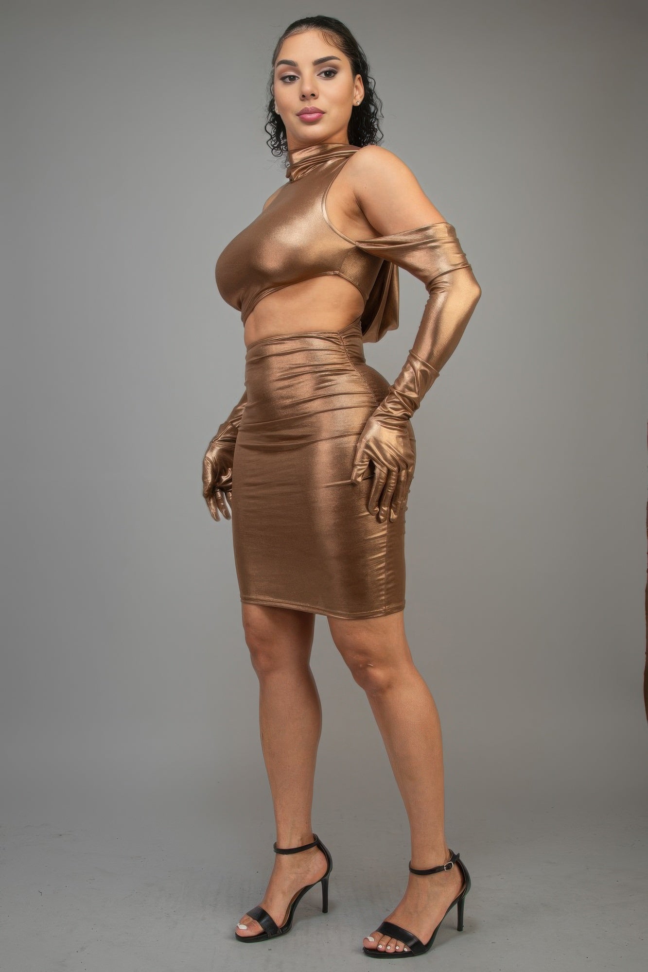 Short Dress With Gloves & Hoodie - Donny's Angel