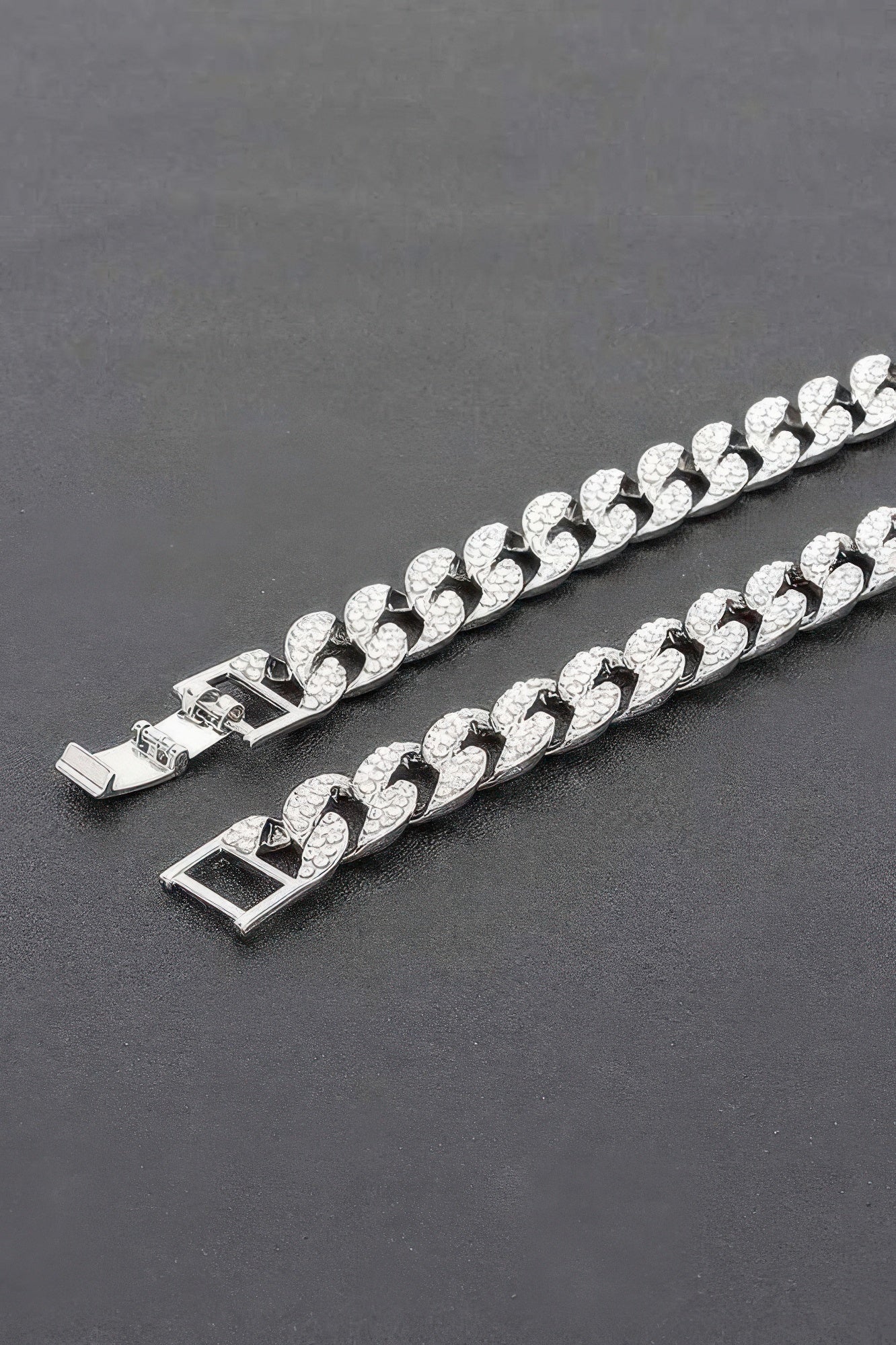 Hammered Bulk Chain Necklace - Donny's Angel