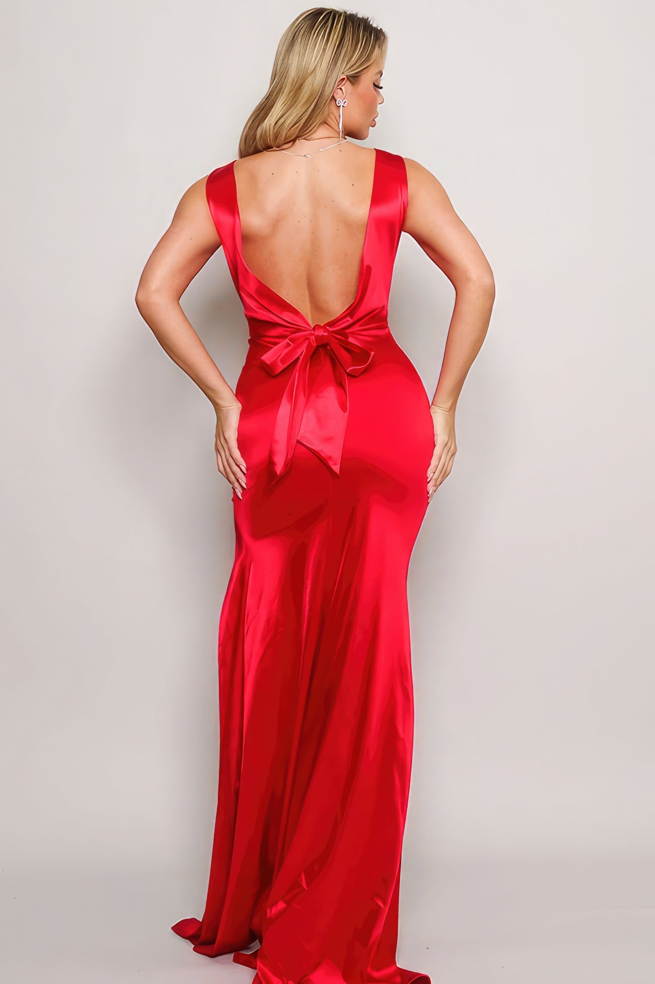 Sleeveless Deep V Low Back Bow Maxi Dress - Donny's Angel